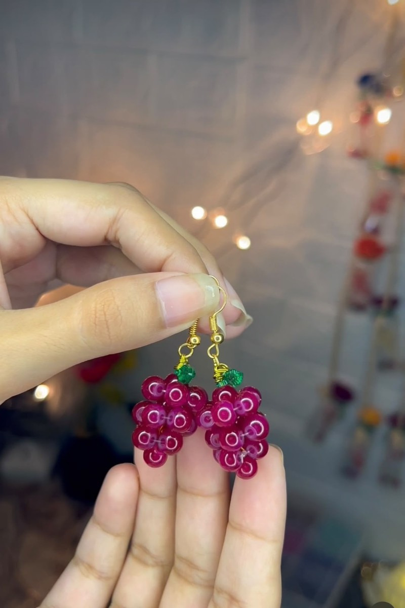 Grapes Earrings with Necklace